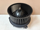 4068872C1 INTERNATIONAL NAVISTAR A/C & HEATER Blower Motor p019