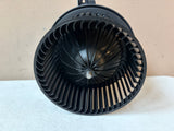4068872C1 INTERNATIONAL NAVISTAR A/C & HEATER Blower Motor p019