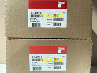 AF4219 (2 PACK) FLEETGUARD AIR FILTER PA5584 a661