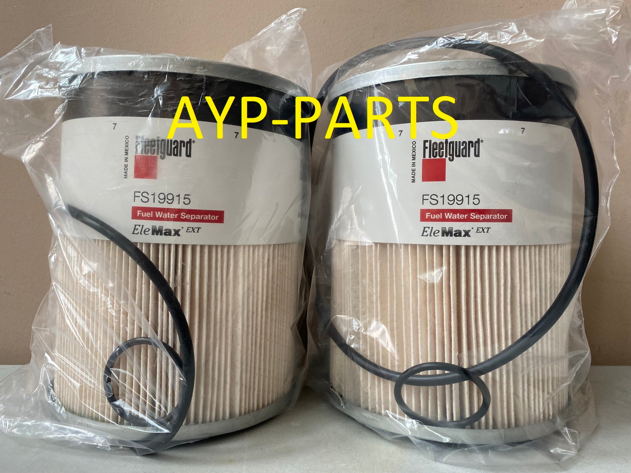 Fuel Water Separator Genuine Fleetguard FS19915 Fuel Filter Water ...